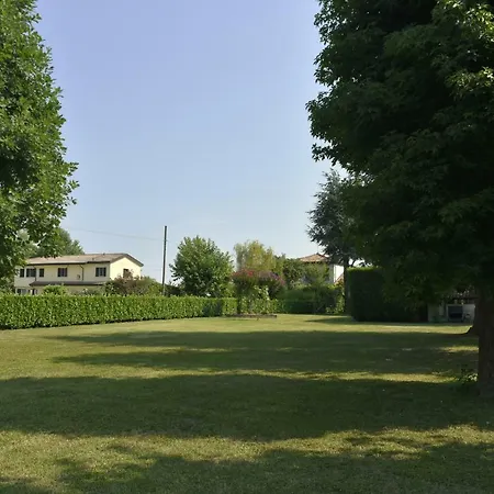 ゲストハウス Manuela *