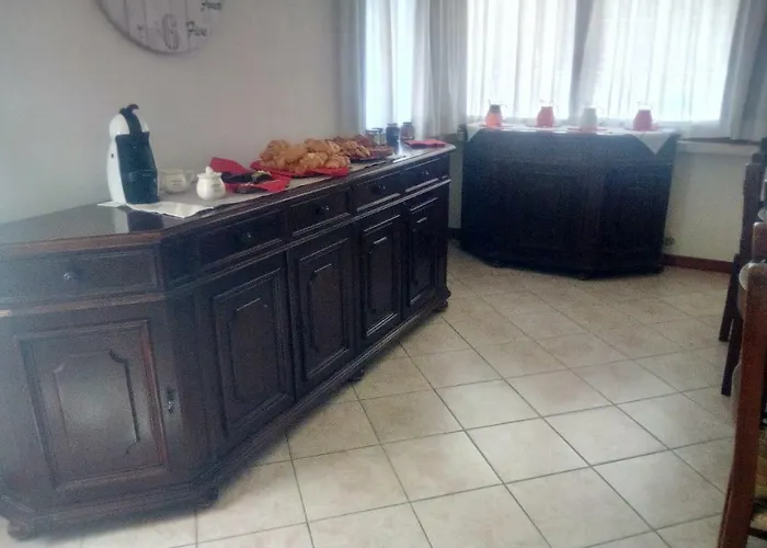 Πανσιόν Manuela Μέστρε