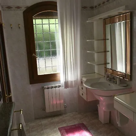 בית הארחה Manuela מסטרה