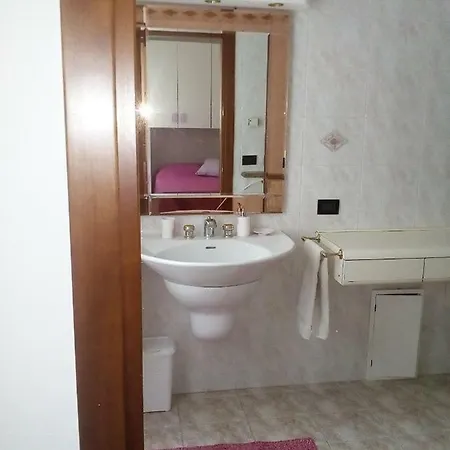 Manuela Гостевой дом