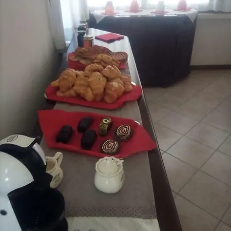 בית הארחה Manuela מסטרה