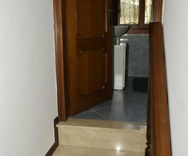 Гостевой дом Manuela Местре