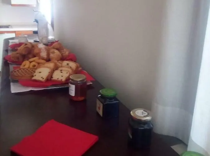 Гостевой дом Manuela Местре