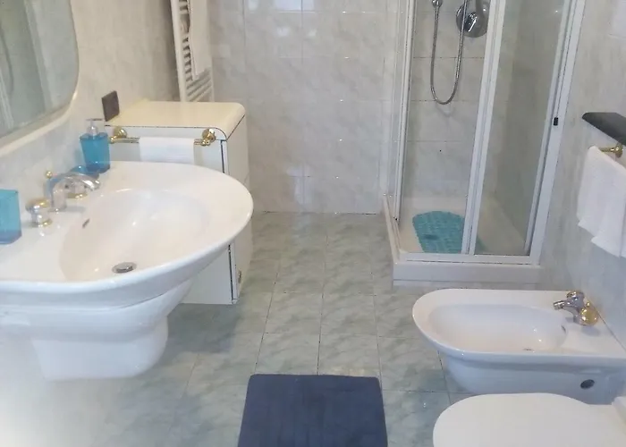 Manuela * Местре