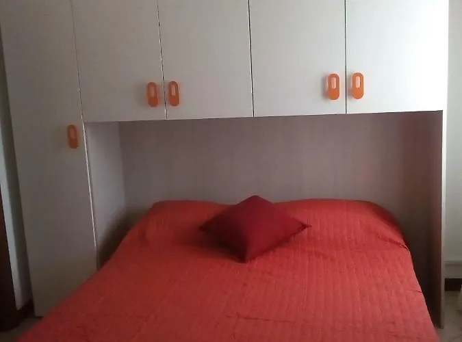 Manuela Гостевой дом Местре