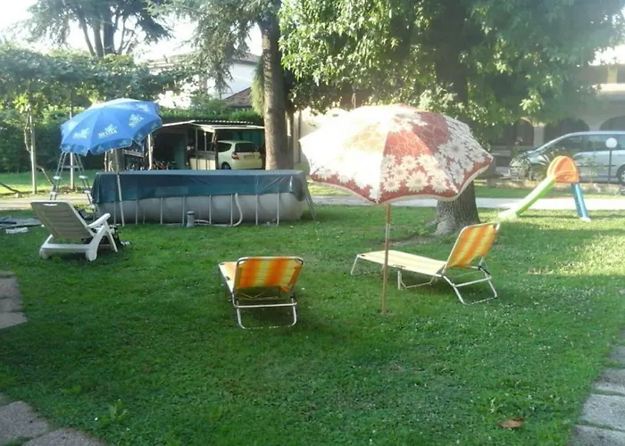 Manuela * Местре